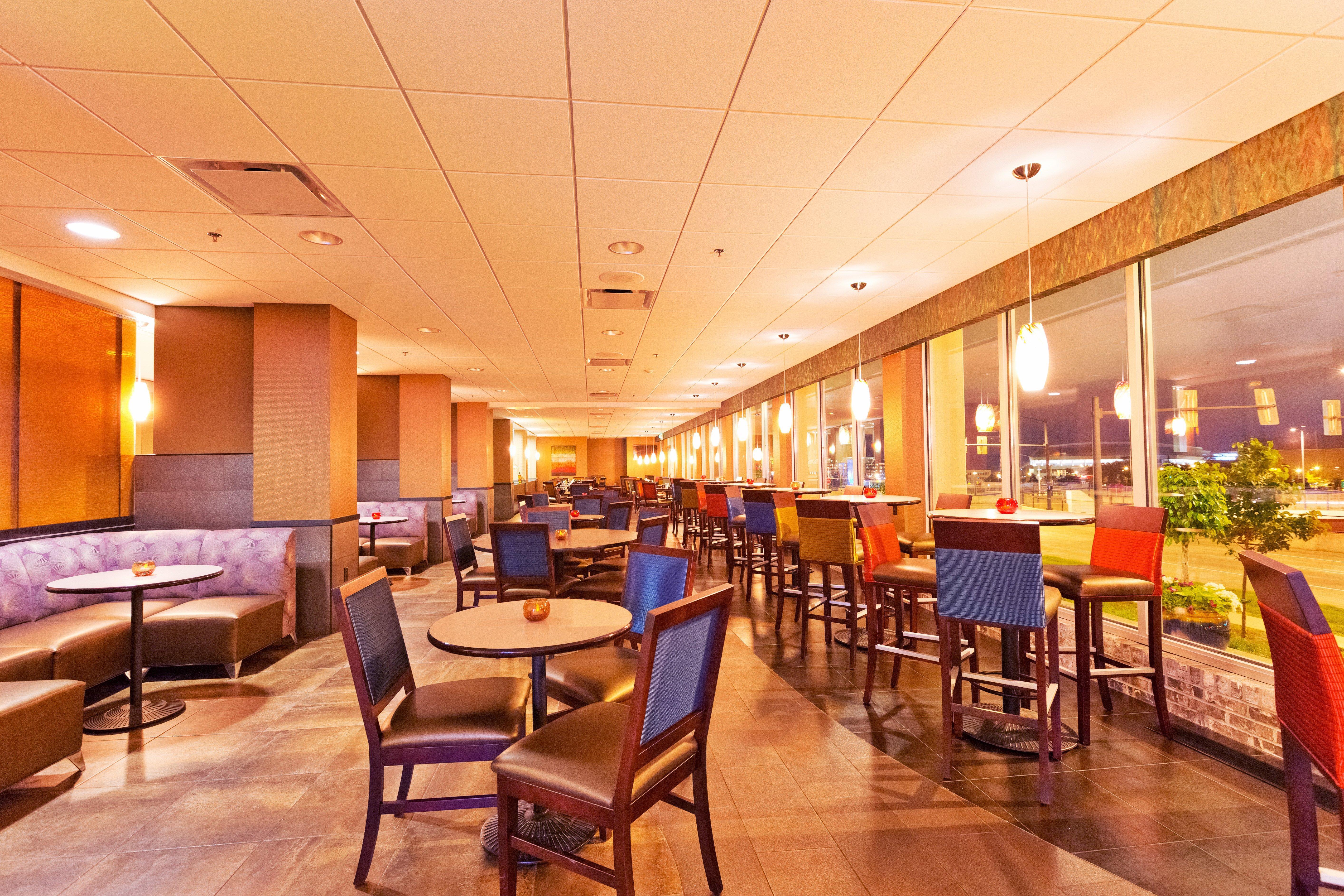 Holiday Inn Des Moines-Downtown-Mercy Campus By Ihg Exterior foto