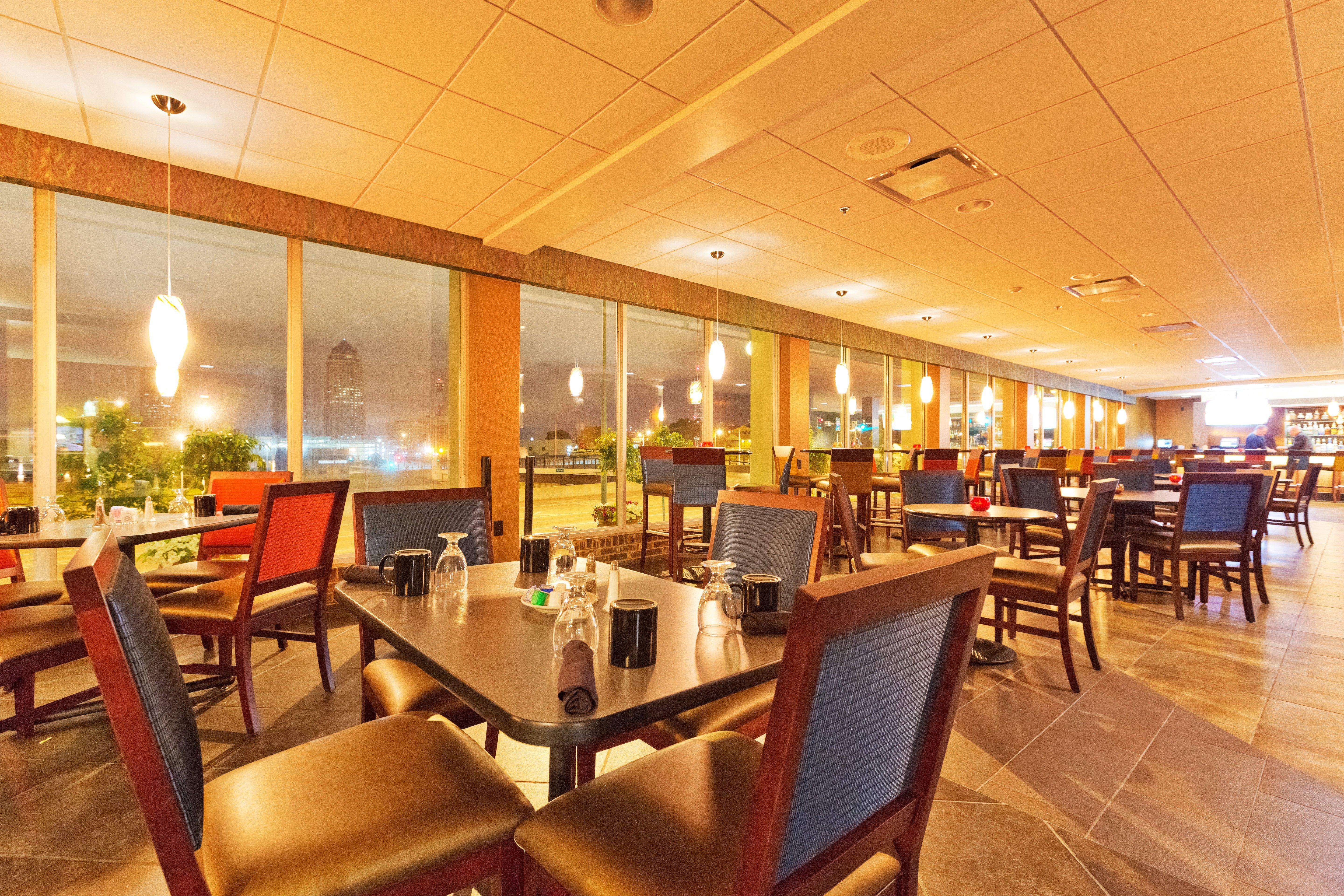 Holiday Inn Des Moines-Downtown-Mercy Campus By Ihg Exterior foto